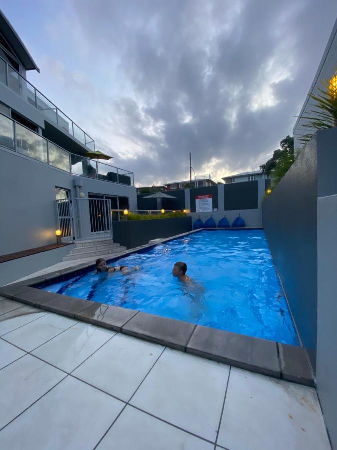Modern Beach Apartment With Pool & Location ماوْنت مونغانيو المظهر الخارجي الصورة